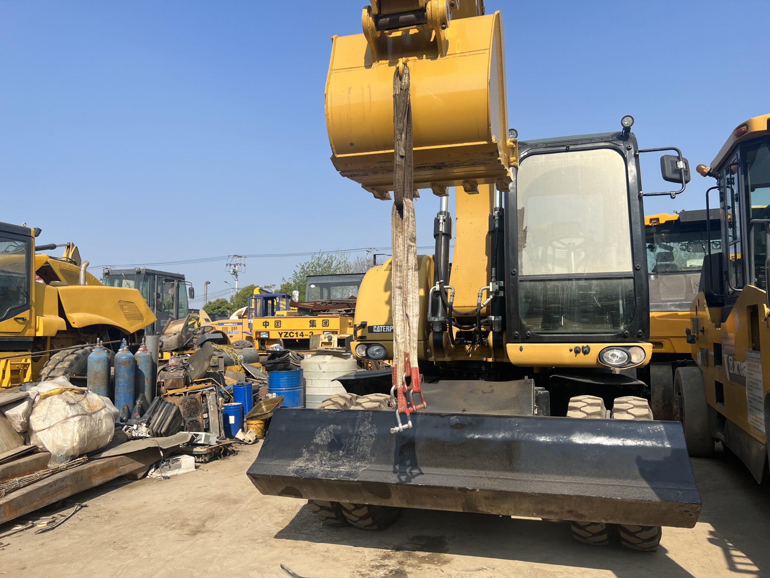 CAT317Wheel digging - Image 4