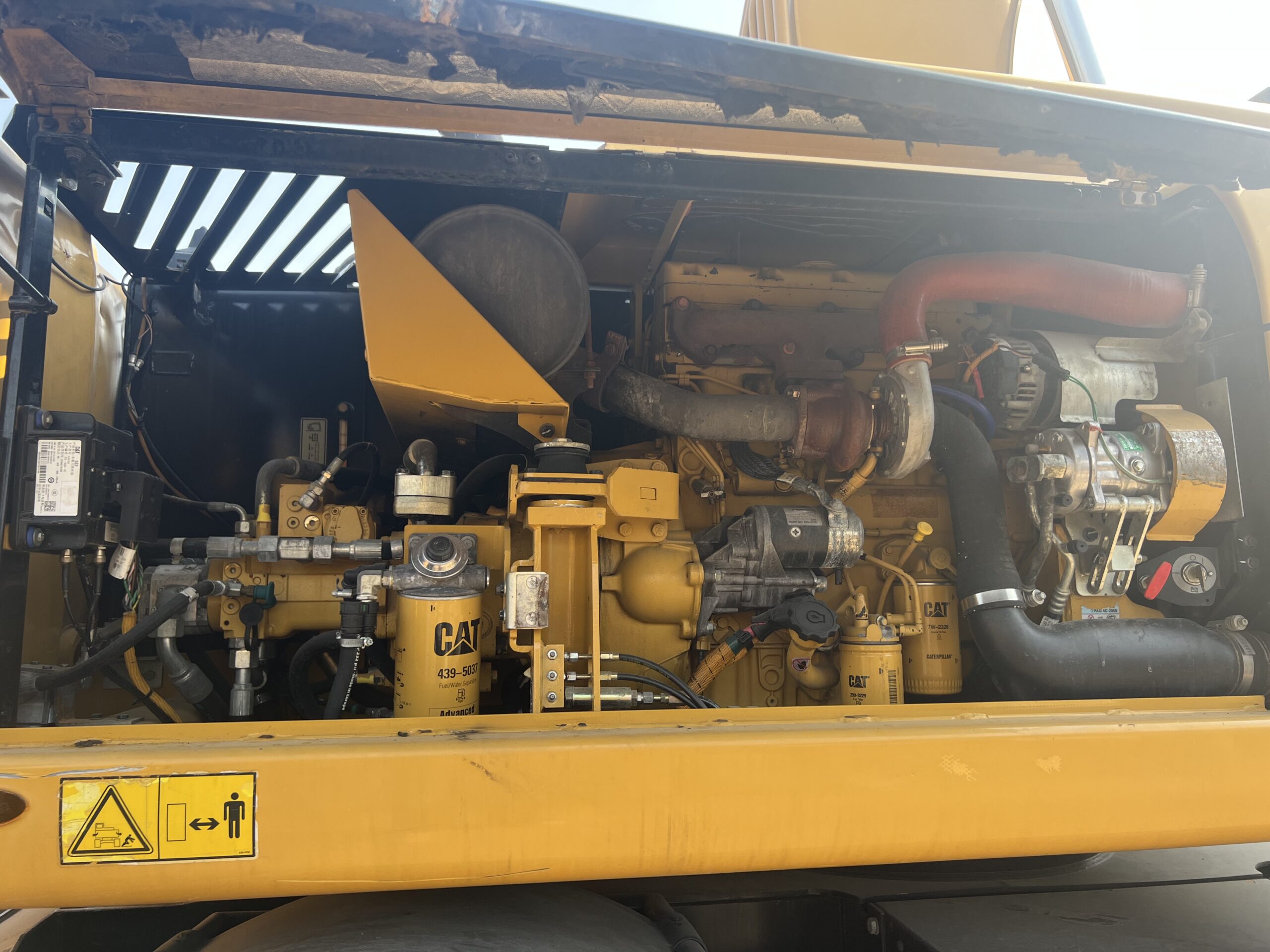 CAT317Wheel digging - Image 5