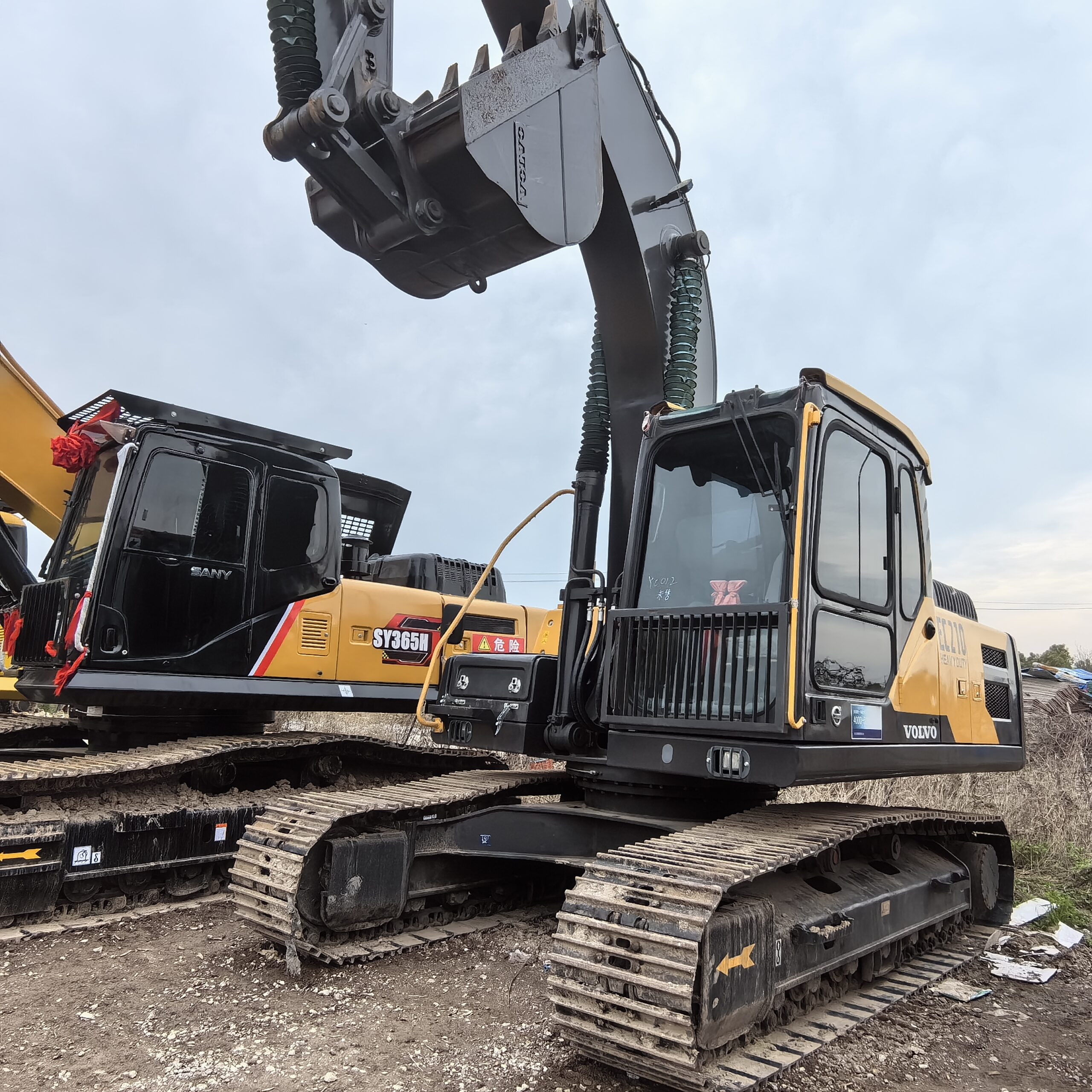 VOLVO EC210 - Image 3