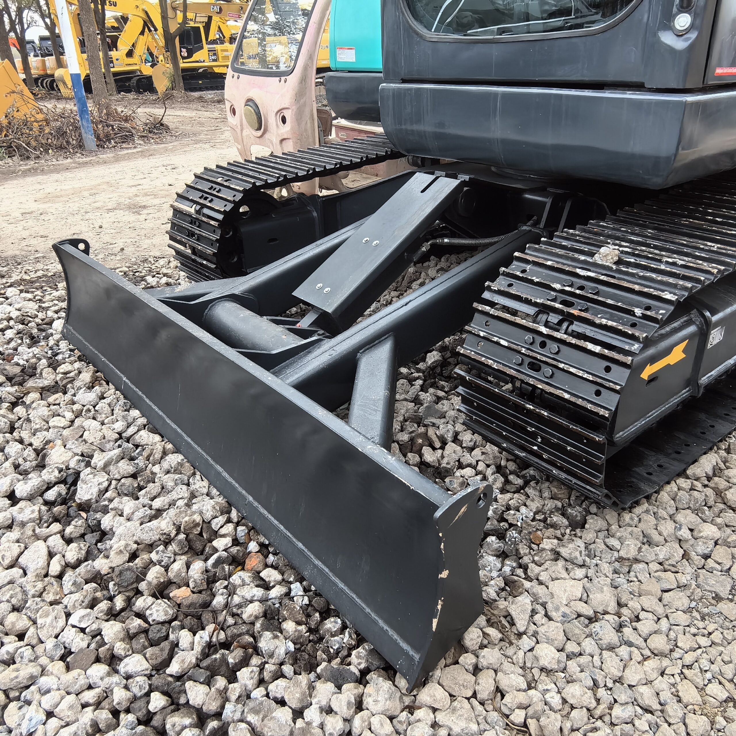 KOBELCO SK75 - Image 7