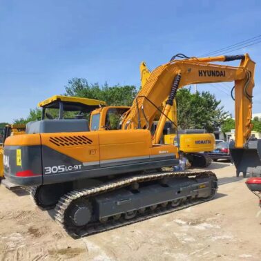 HYUNDAI 305
