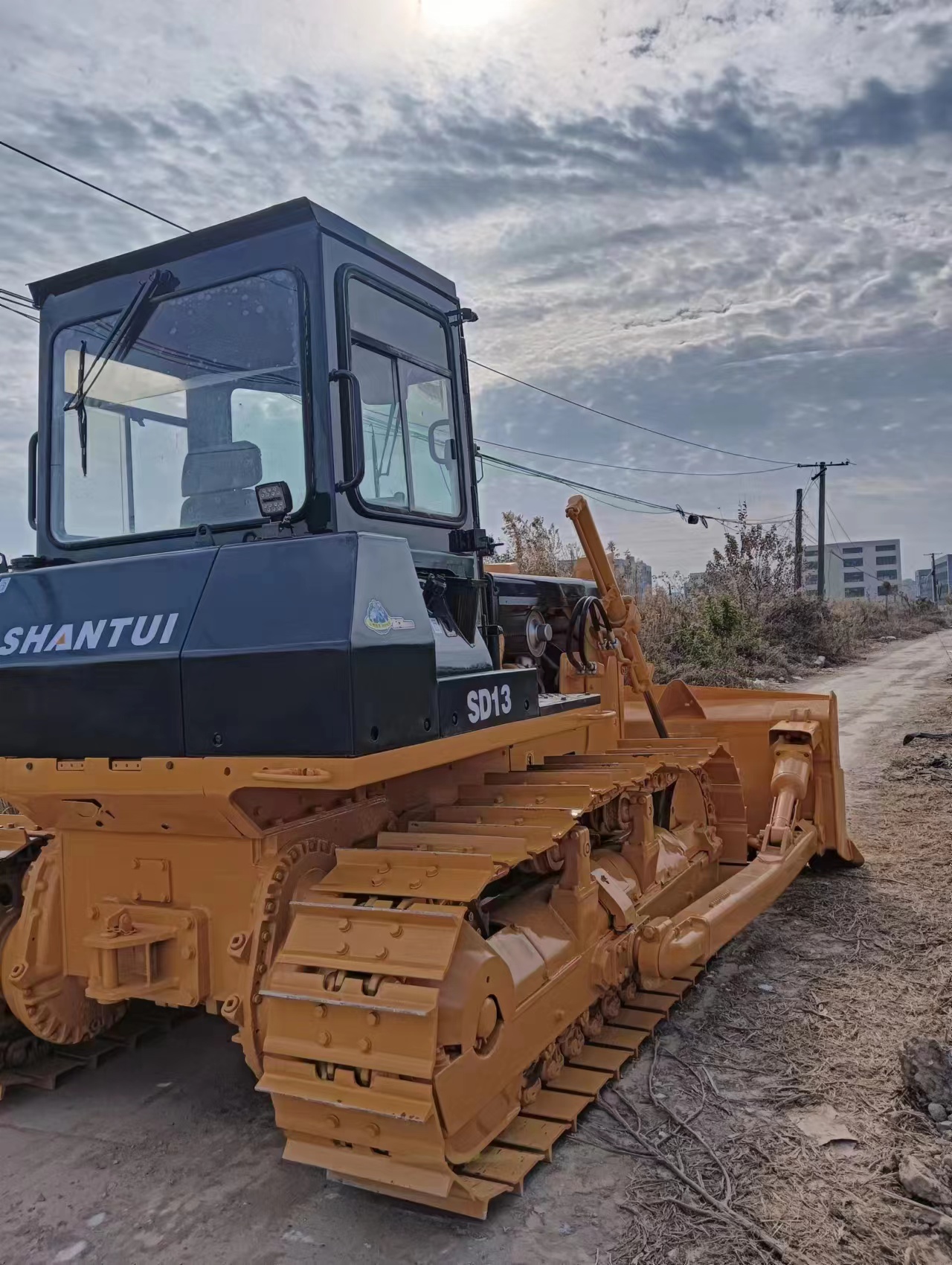 SHANTUI SD13